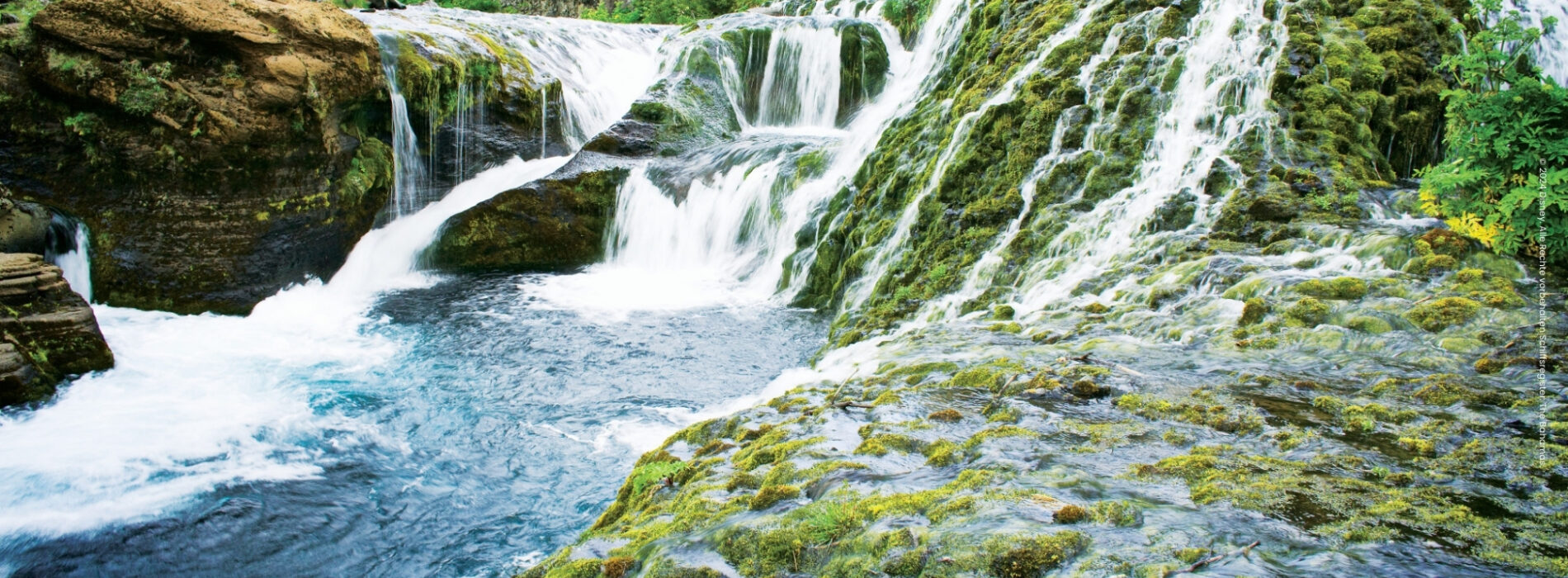 Reykjavik Hjalparfoss Wasserfall